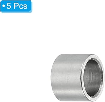 Марина Ларионовамен қорқынышты порно Жалаңаш қыз бөксесін бұлғап тұр